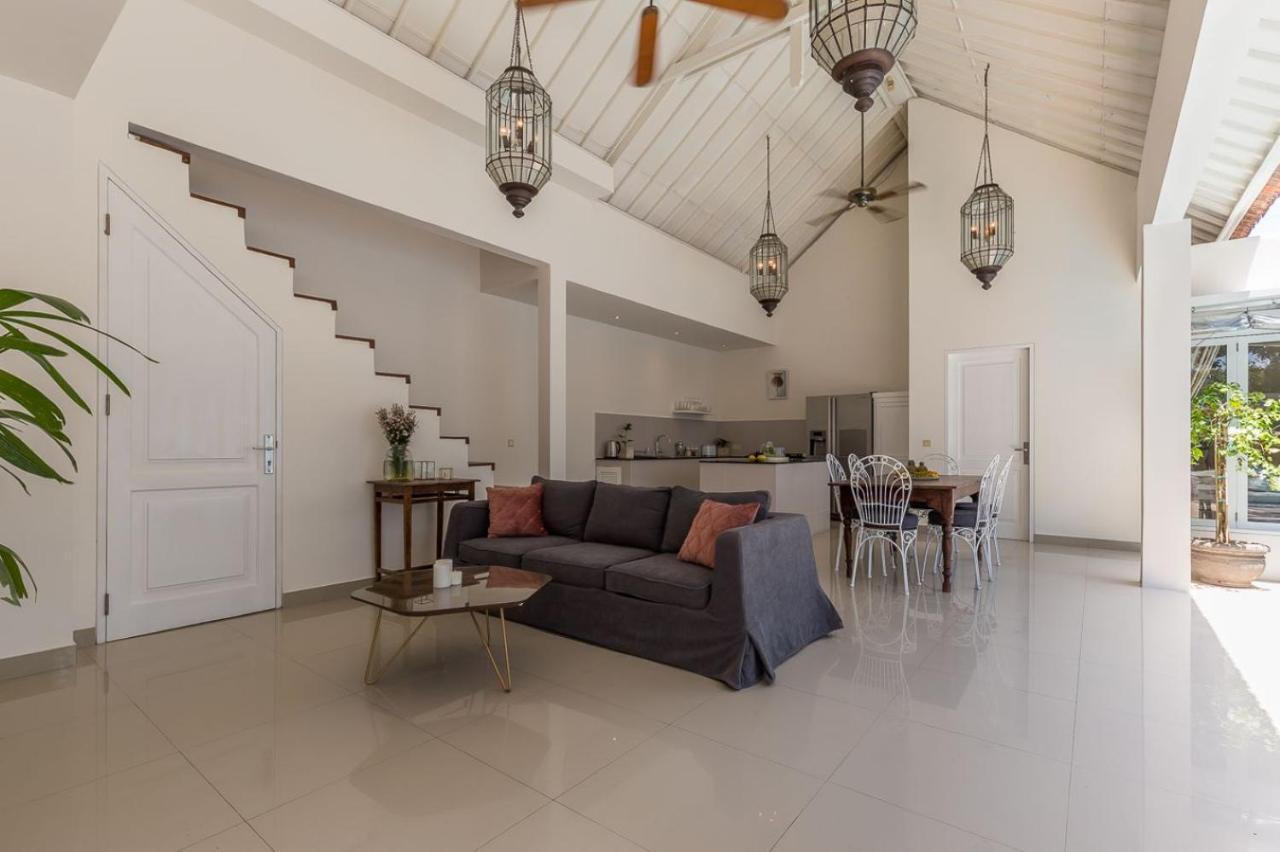Modern 3Br Pool Villa Verone In Seminyak, Bali Canggu Exterior foto